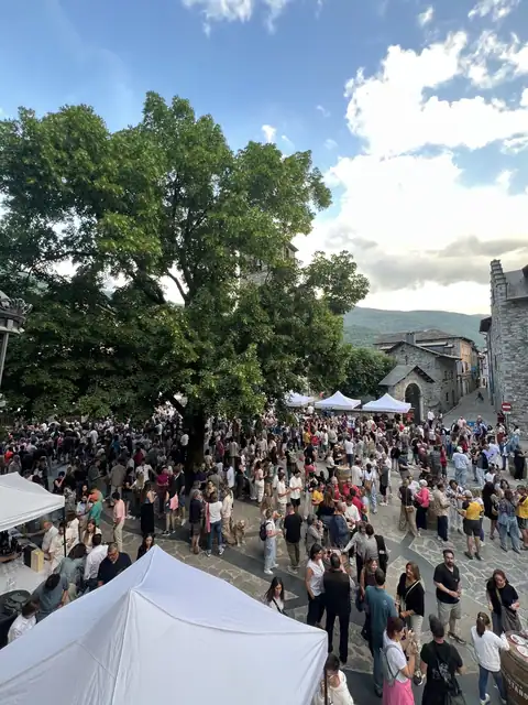 Foto de la noticia «Éxito de la tercera parada de Somontano en Ruta en Benasque»