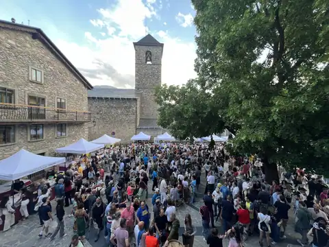 Foto de la noticia «Éxito de la tercera parada de Somontano en Ruta en Benasque»